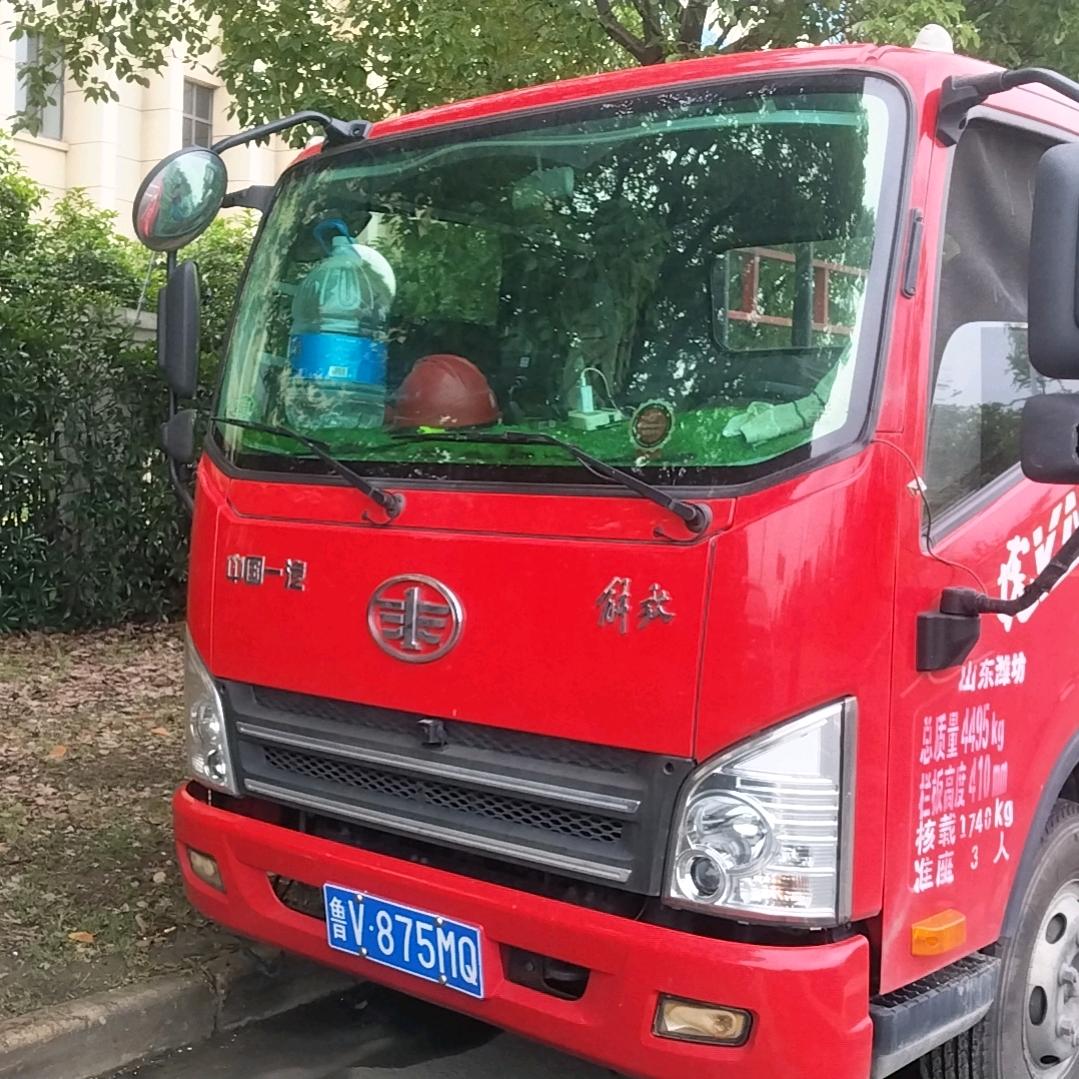 跑全国的小江