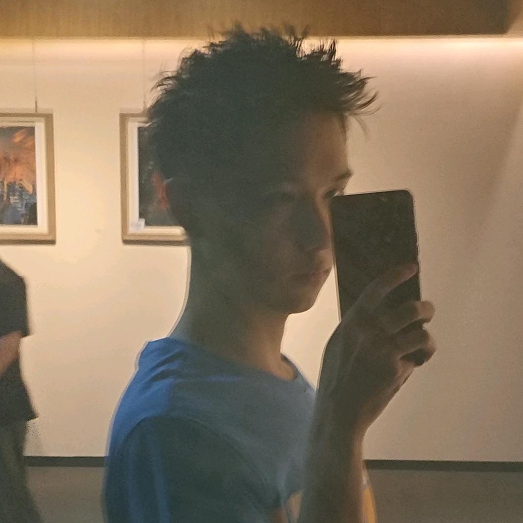 守护最强的地表哥   你的关注