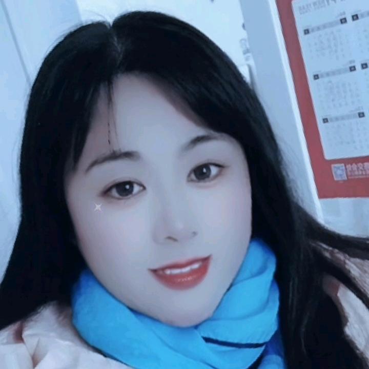 小玲吖晚上8点10分开播