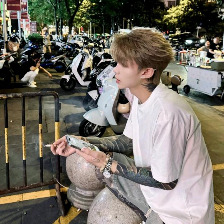 音对语聊ᥫ᭡🧸𝑮𝒐𝒐𝒅 𝒍