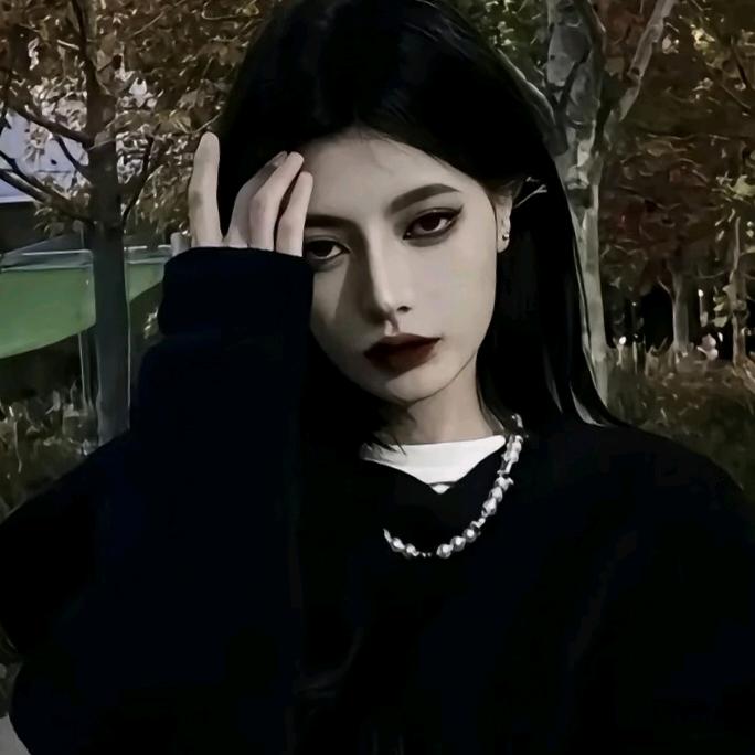 故里✧(◍˃̶ᗜ˂̶◍)✩
