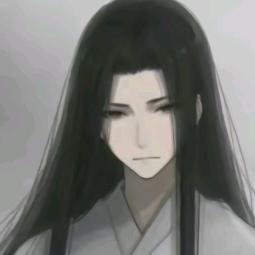 昸