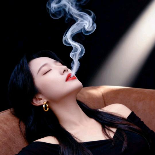 এ᭄🐁¹⁹₉₆小李ོ