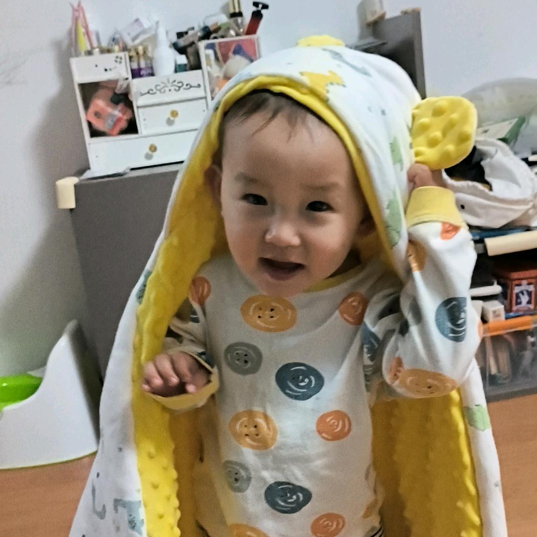 石头儿小盆友