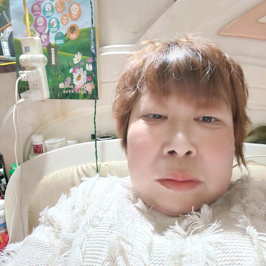 幸福一家人张燕子👿👿👿👿