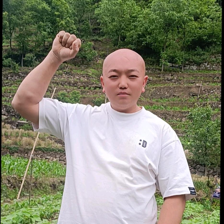 艾祖贵