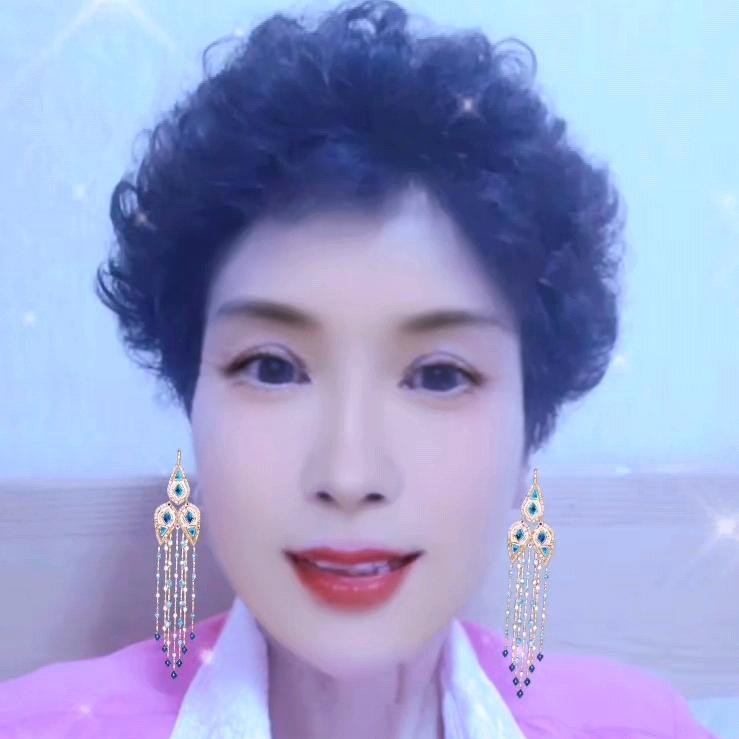 红苹果（11月l日晚上七点至九点）