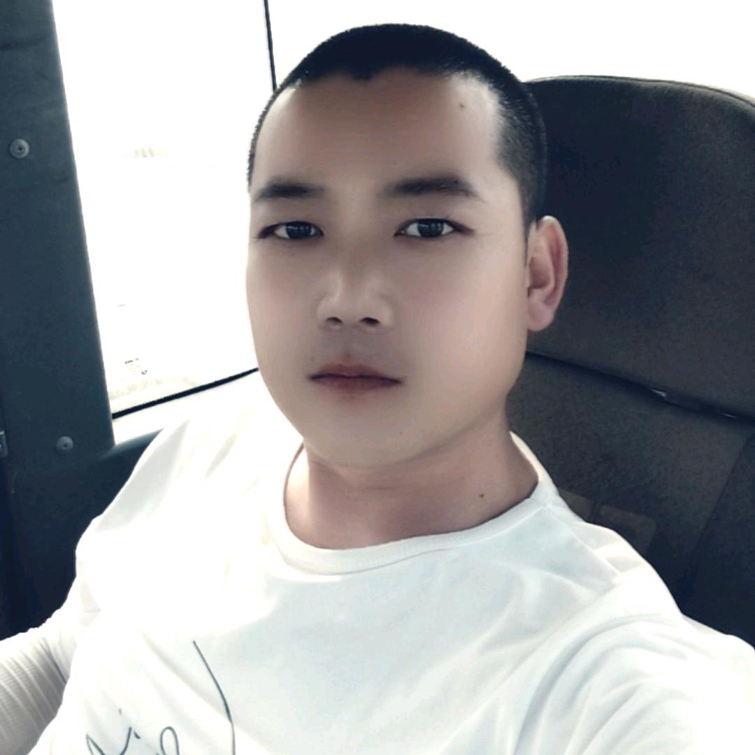 对你微笑、纯属礼貌
