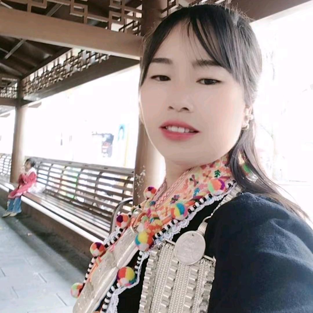 盘有芬。