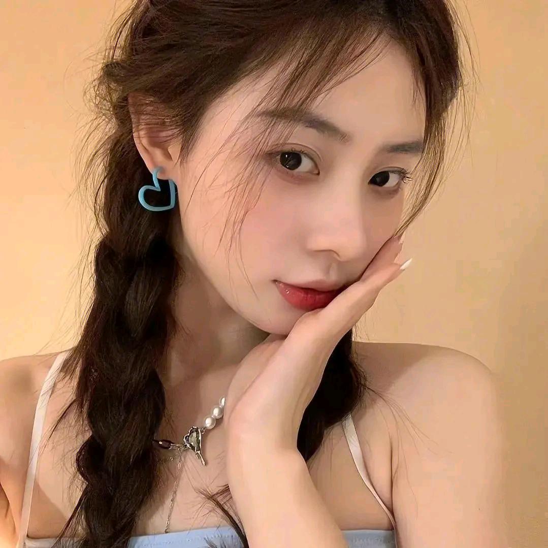 甜甜酱呀