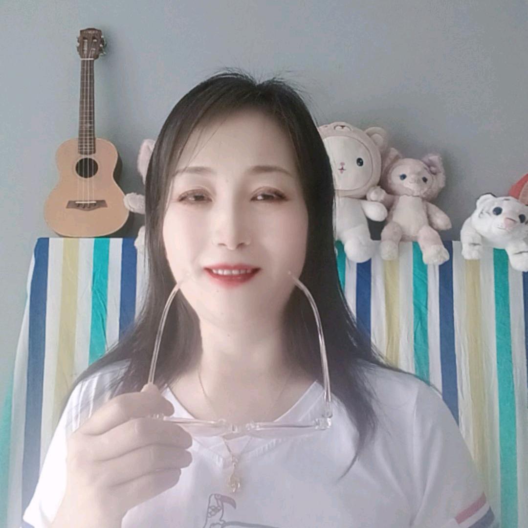 惠君，橱窗带货。