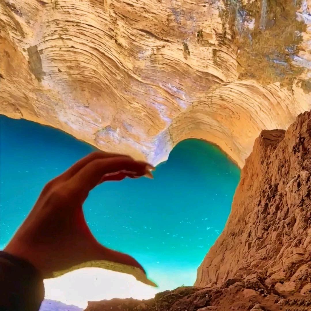 恩施小导游飞飞