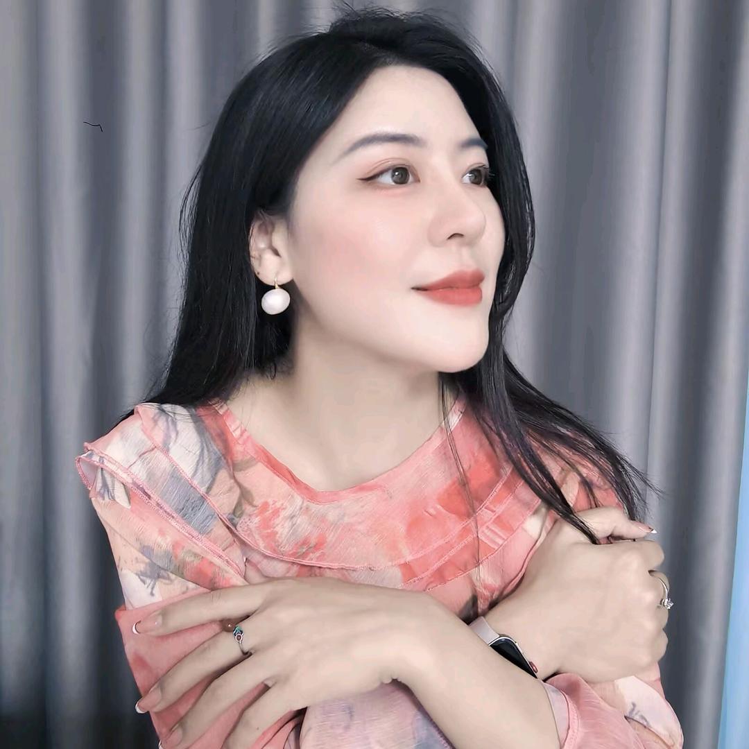涵耶.暴龙