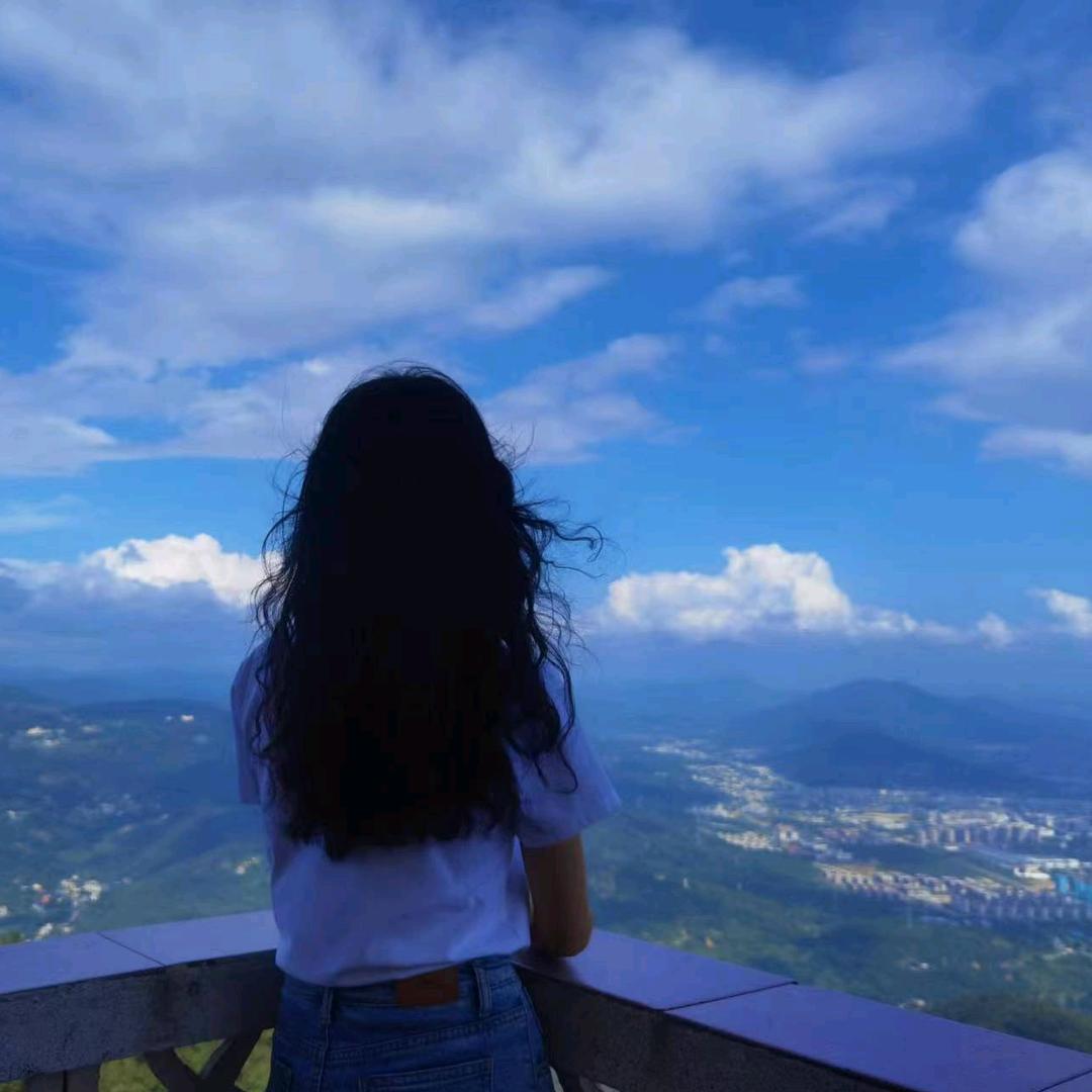 是小赵吖