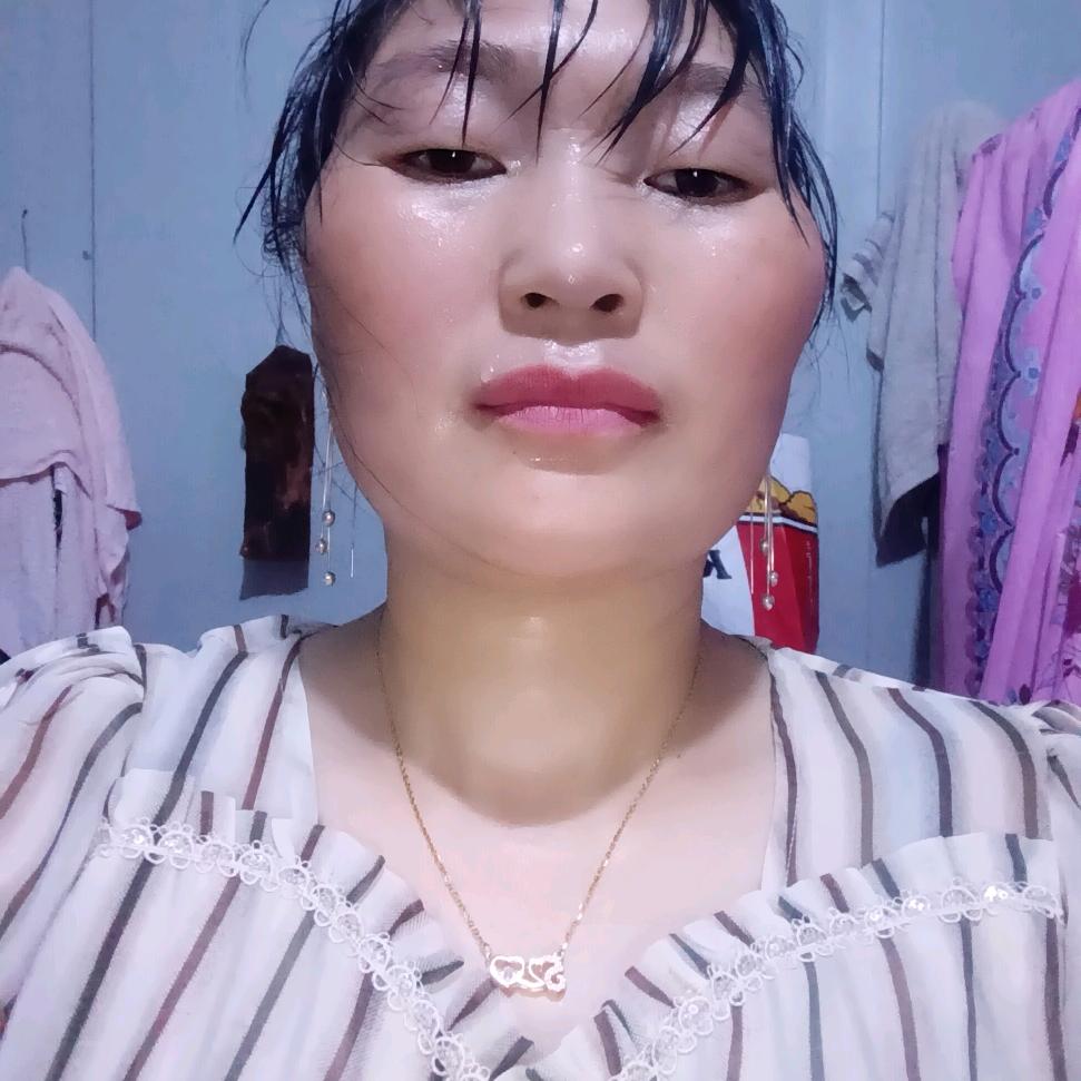 张姐晚上9点10分开播