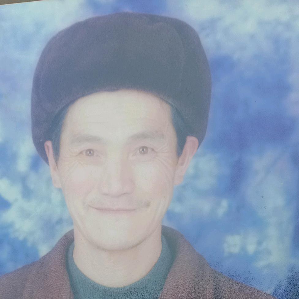 肖朝8:/4A.复制打开:/ 抖音，看看