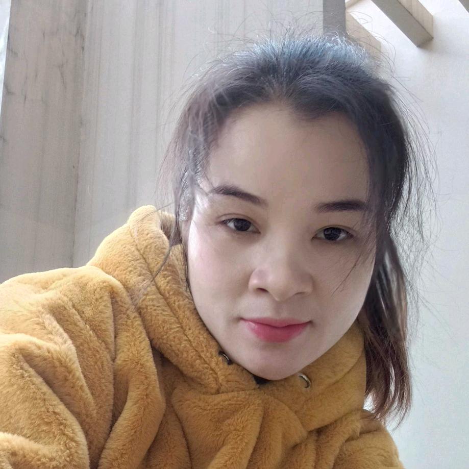 小舅妈《小莫》
