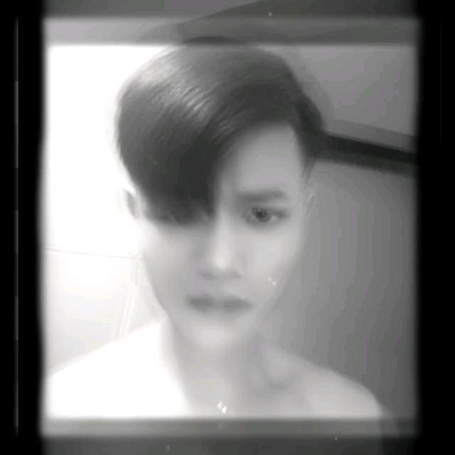 陆先生.