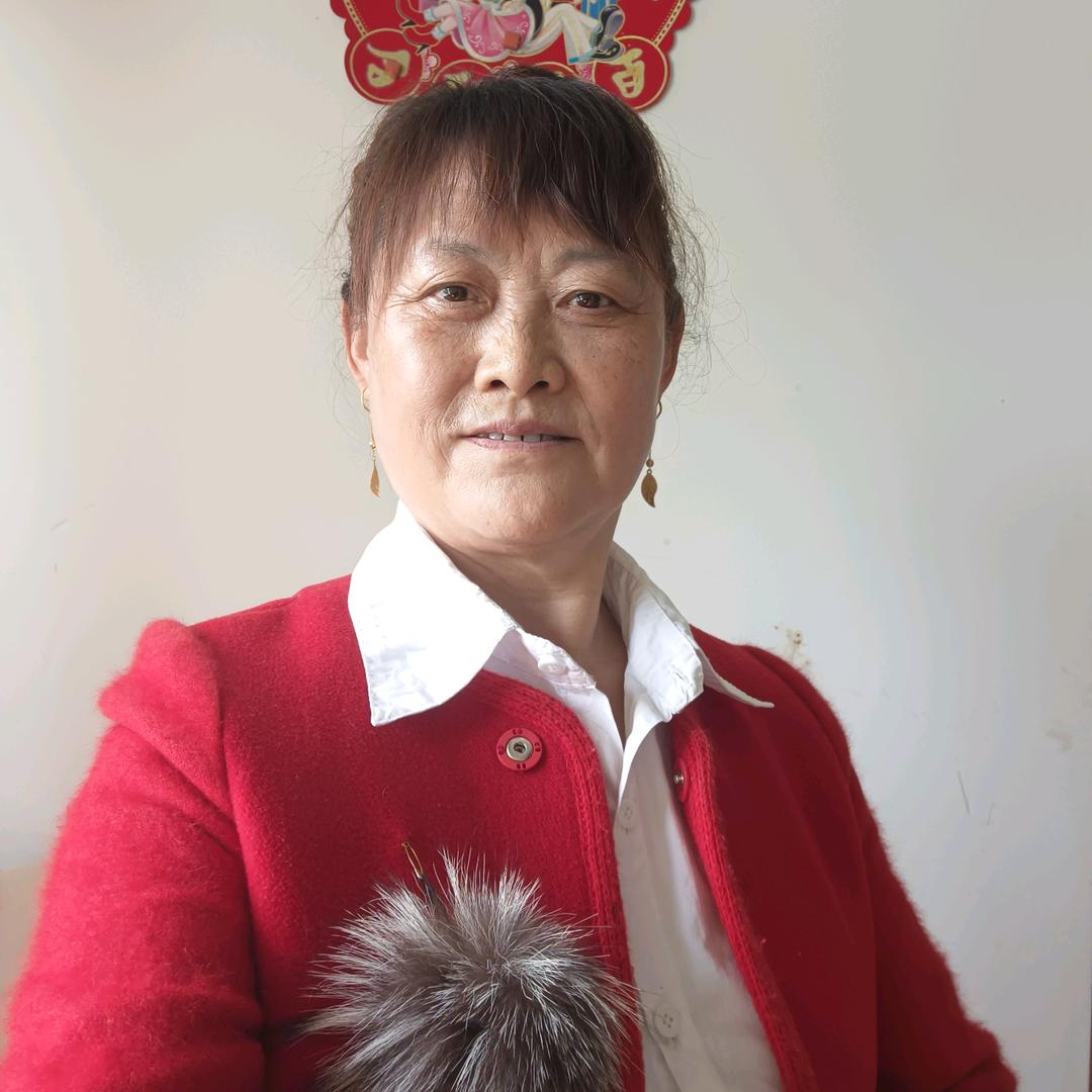 梅子晚六点半直播