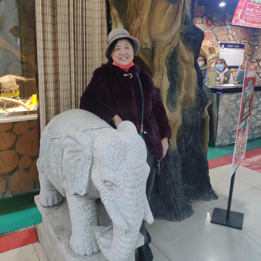 华。。。。