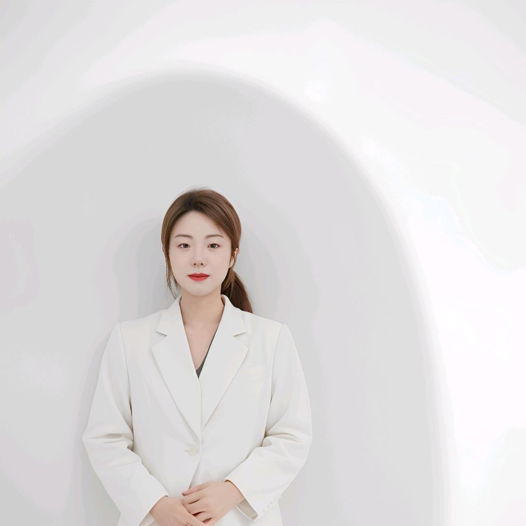 龙湖杰尼威尼卖男装的小闫