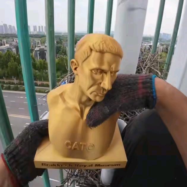 跑刀刘（三角洲鼠鼠我呀）