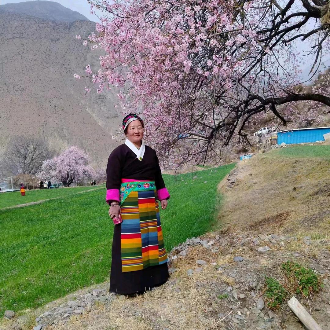 ལོ་ ཟླ་