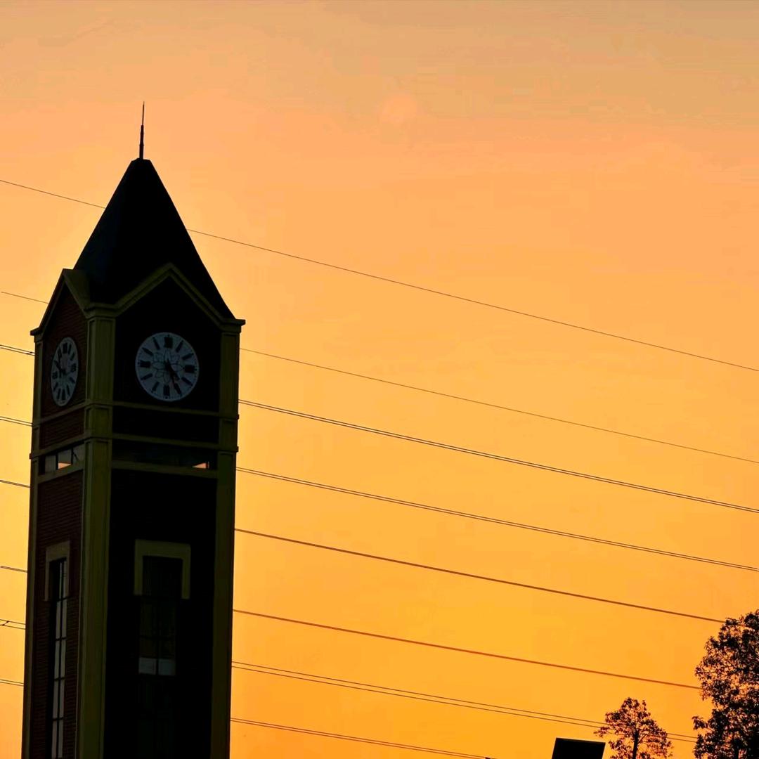 衡阳市湘鹏中职学校刘老师