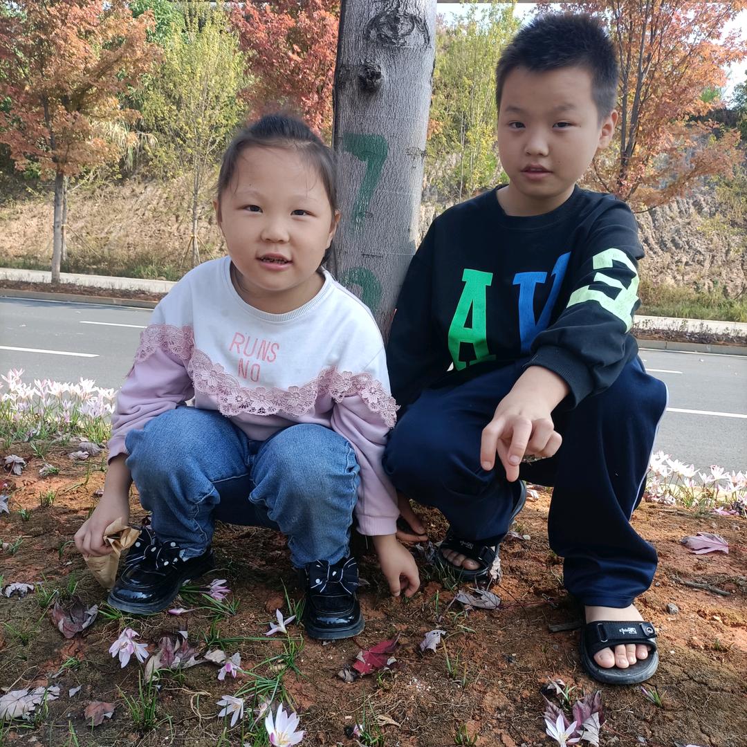 唐立群，，鱼形山旅游风景区