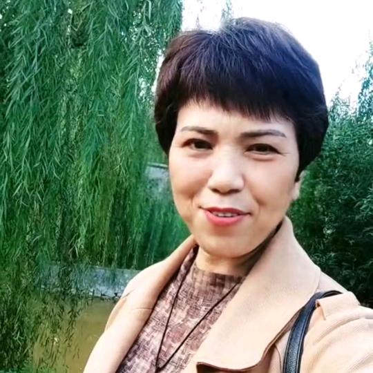 追梦姐：大号下午1点10分开播