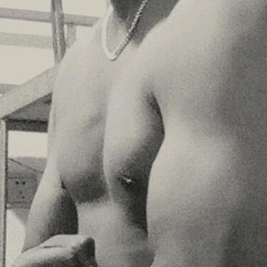 杨此尔。厨房设备用品商店