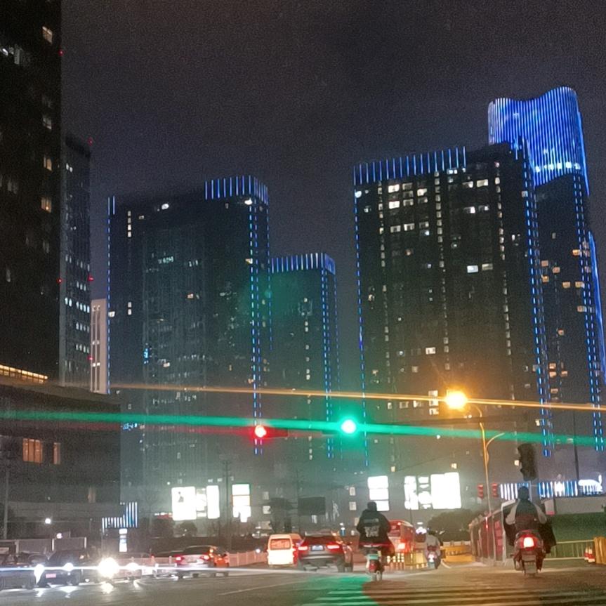 无名哥☜8023