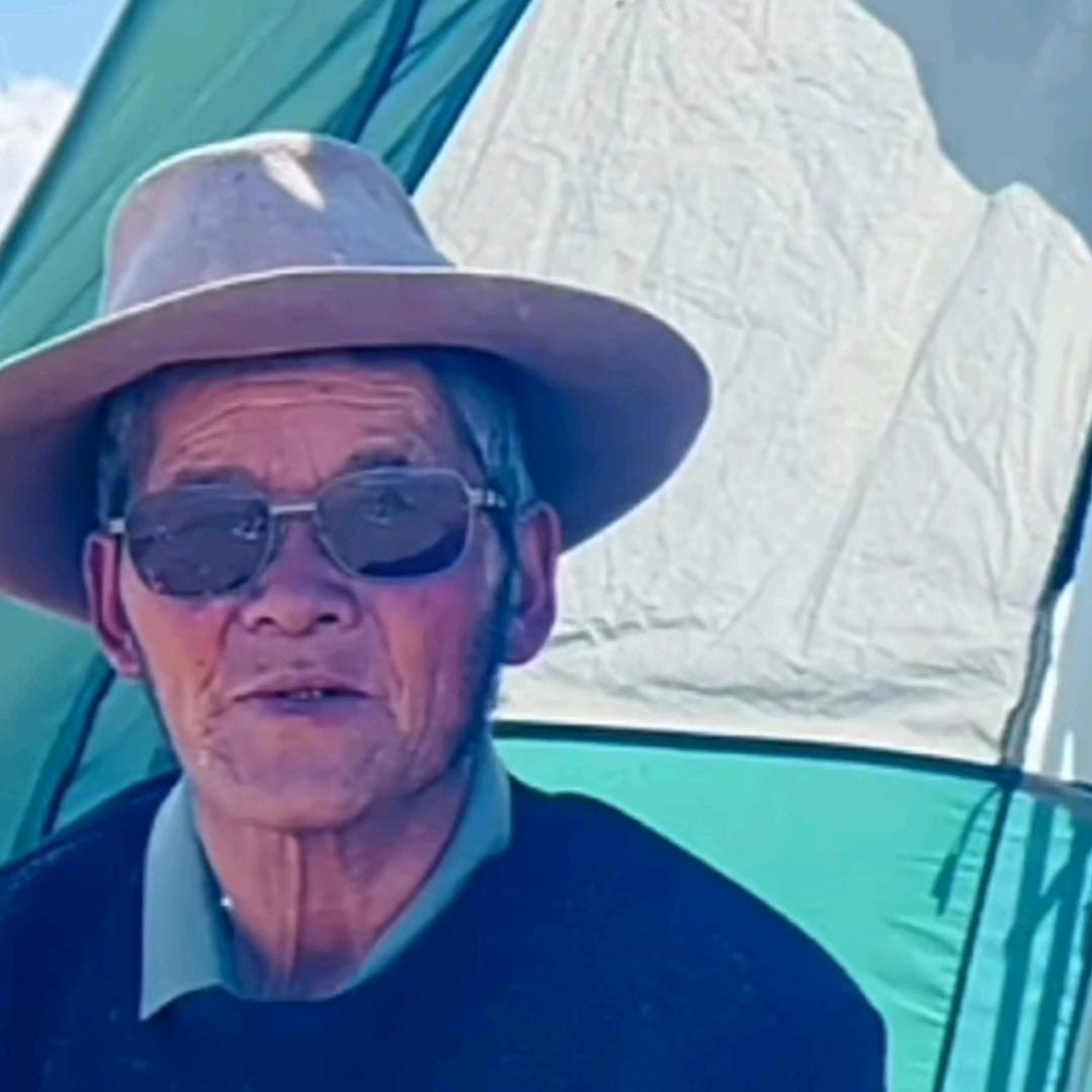 🙏🙏🙏ཕ་ལོ.....མ་ལོ