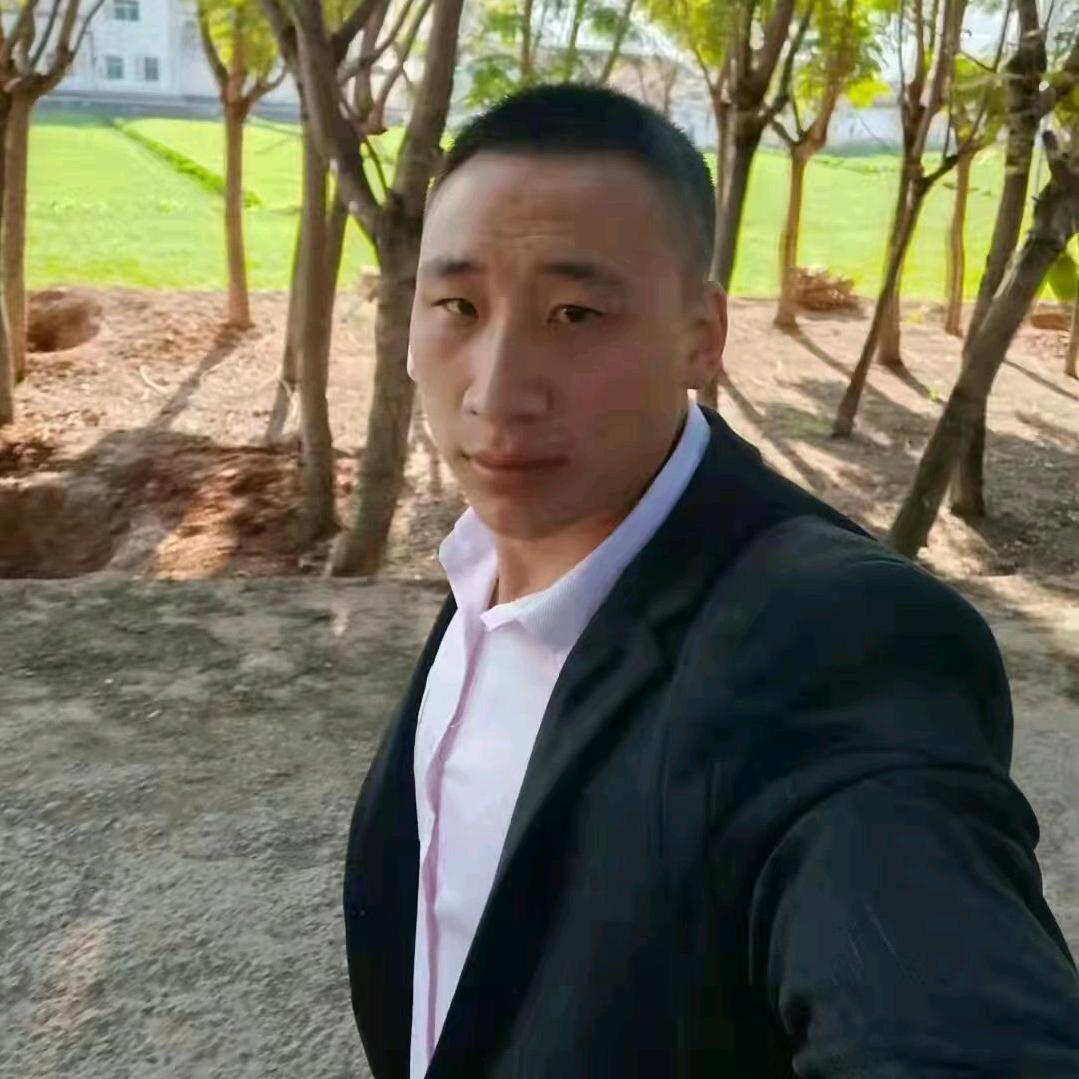 云南山歌小王子让你伤心。。