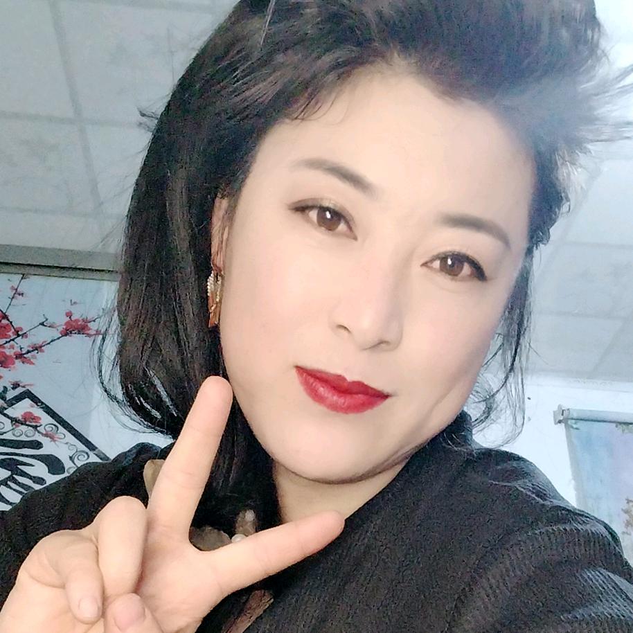 张洪英…