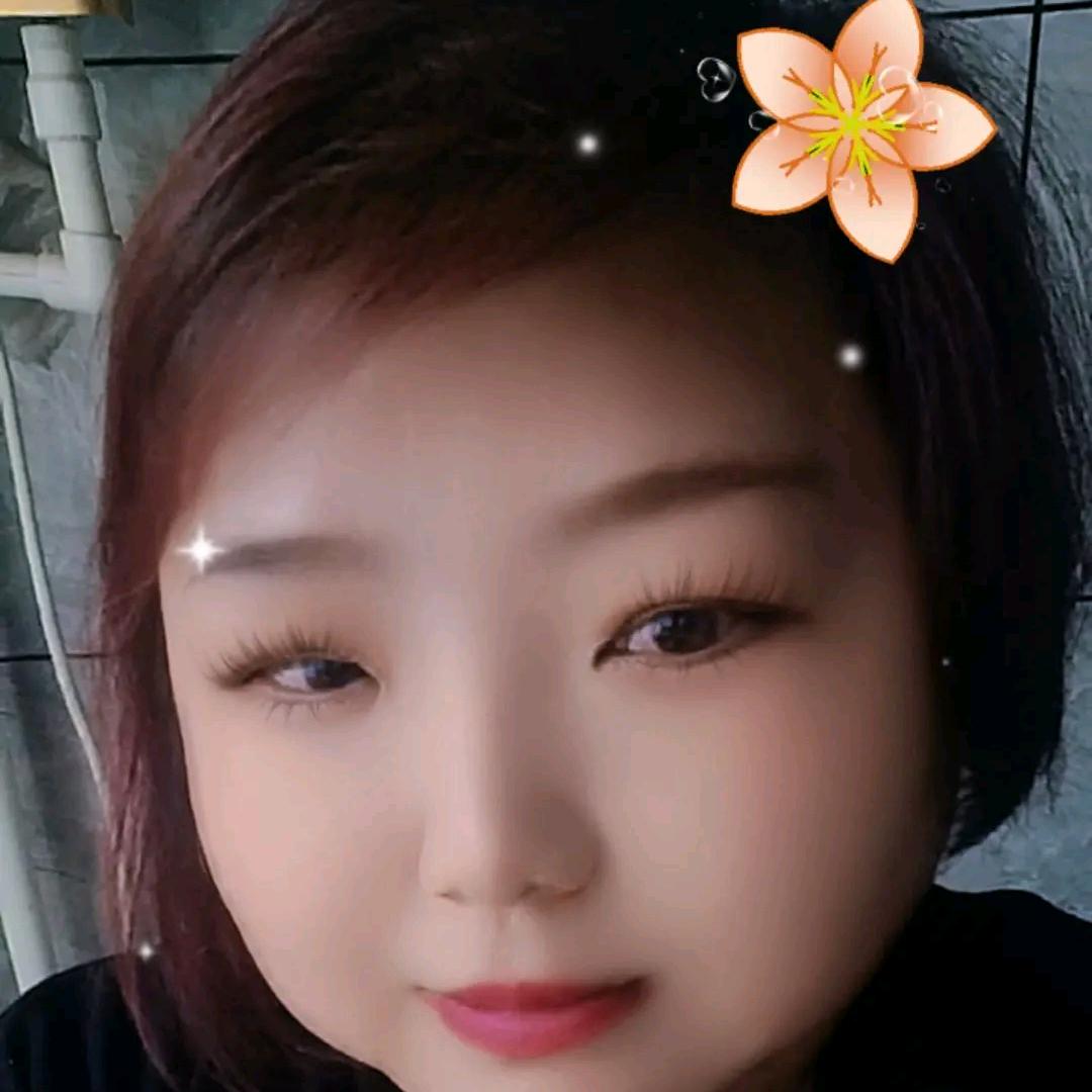 浅笑嫣然