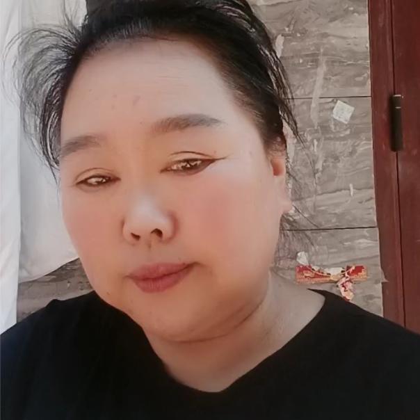 王玉霞