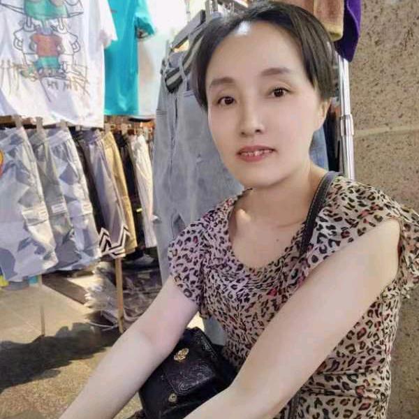 张三妹🎤晚上9点35分开播