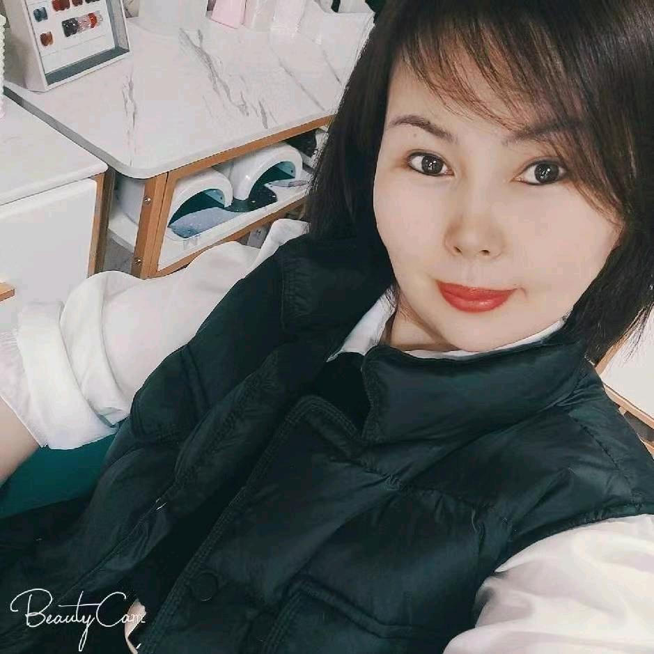 黑眼睛美妆造型