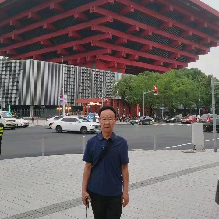 满世界找你
