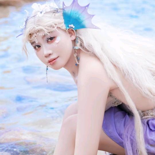 @夏雪春霞