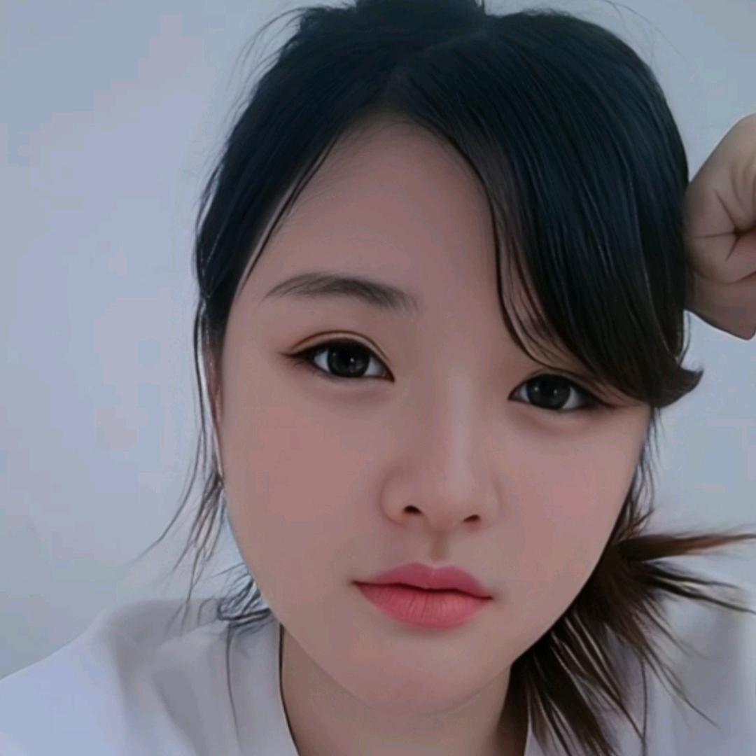 张小露
