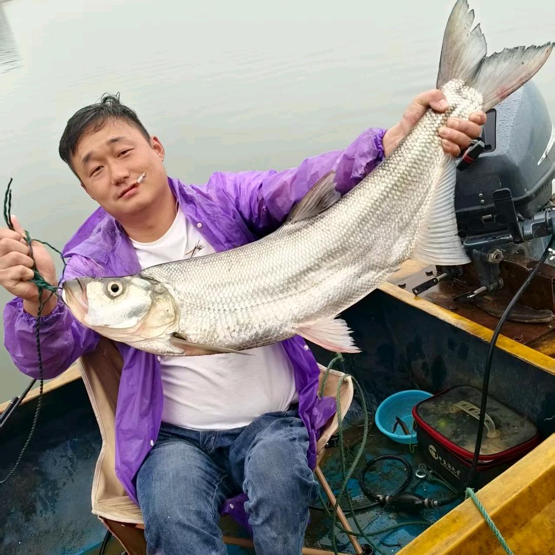 快乐渔夫，船长