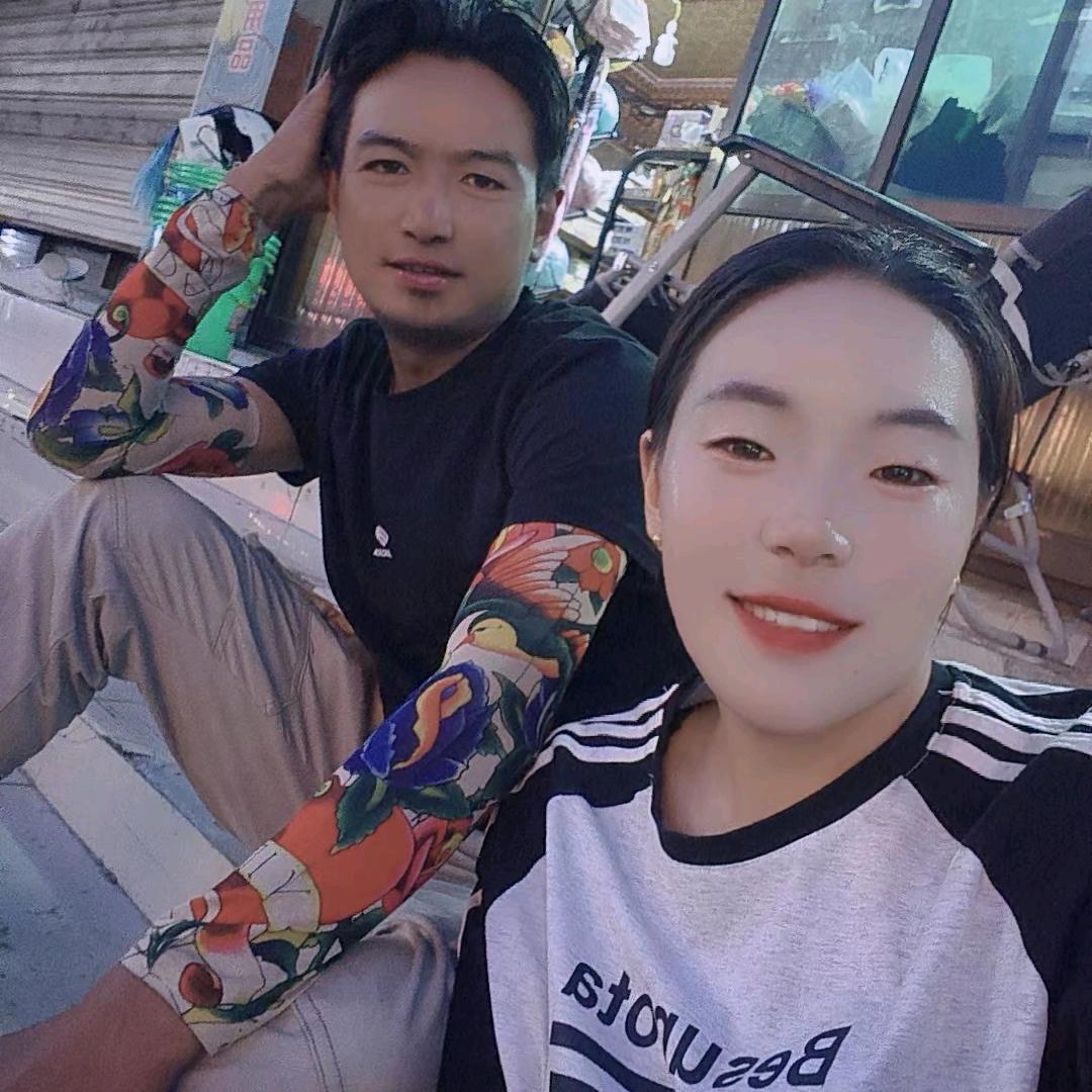 德央百货《乐杰桑布》账号