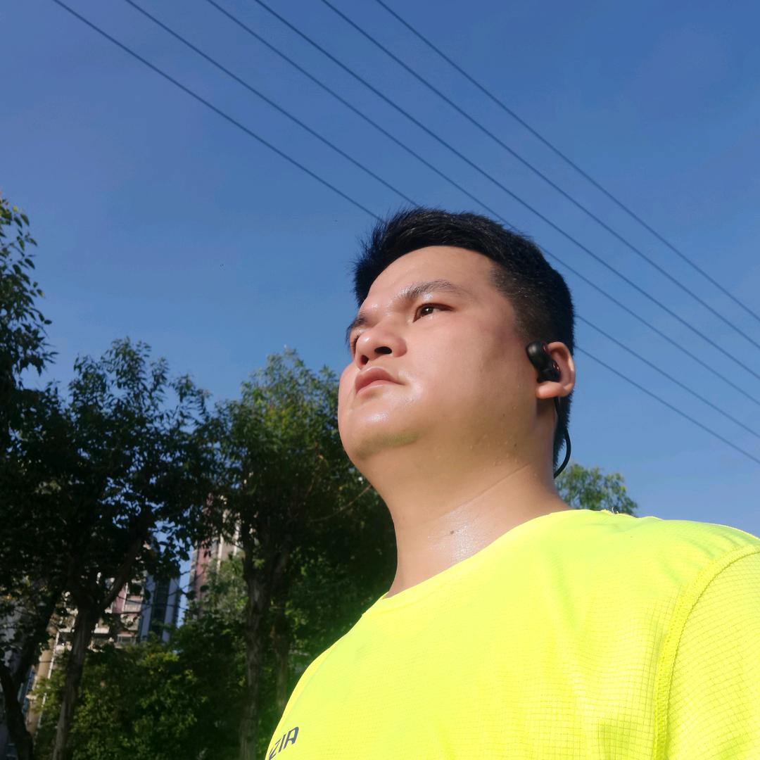 白色&T恤
