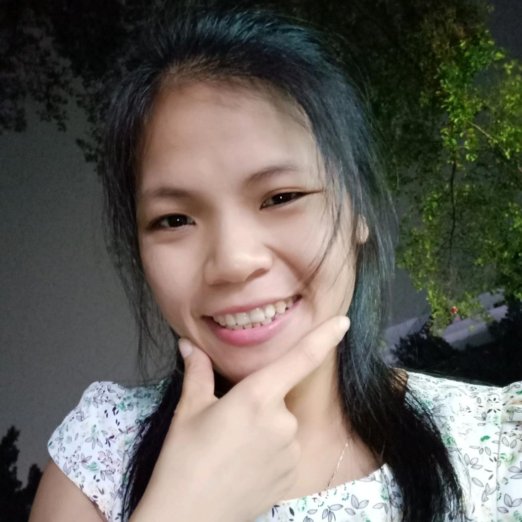 小卢姐