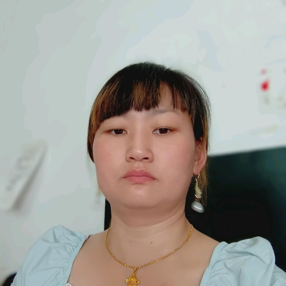 英子