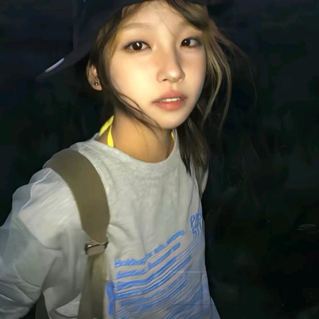小e