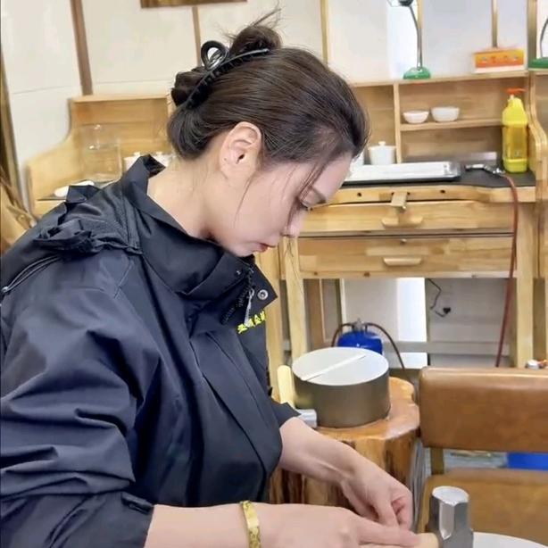 墨城金铺黄金加工厂店