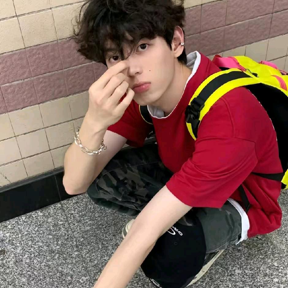 小灬